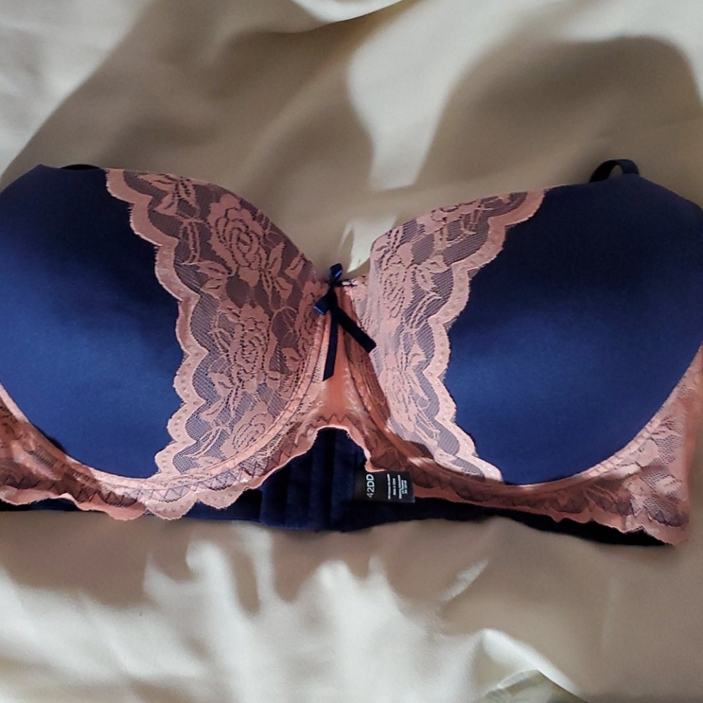 Bra - Picture 2 of 2